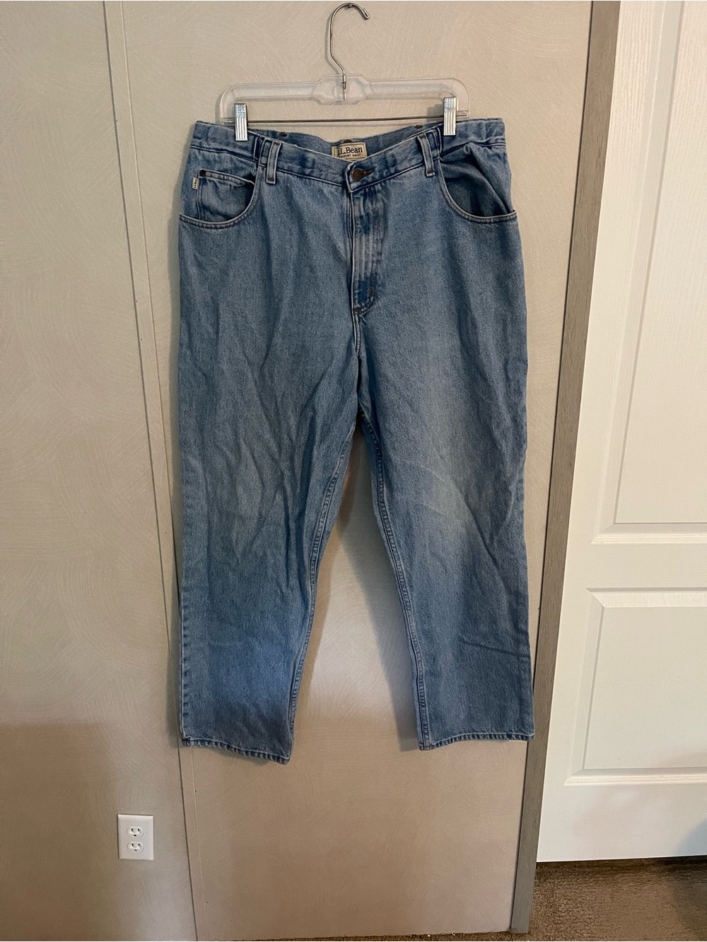 Vintage L.L.Bean Comfort Waist Jeans Mens 38x32 Blue Denim Straight Leg
